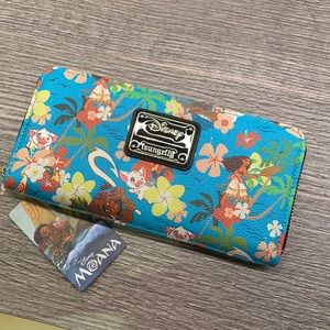 Brand new Disney moana loungefly wallet